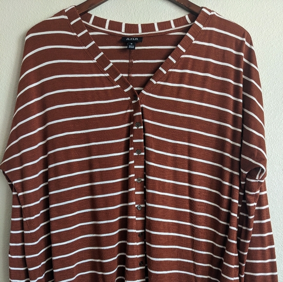 A New Approach (a.n.a) Blouse Top - Picture 7 of 12